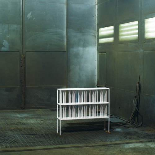 Bibliothèque basse - MILLE RIGHE - da - contemporaine / en métal / blanche