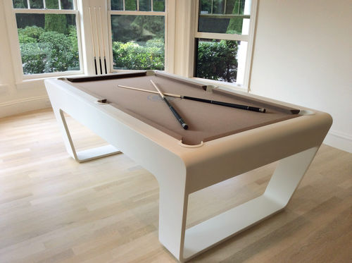 Table de billard design original - by Porsche Design Studio - 247 Billiards - professionnelle / résidentielle / en aluminium