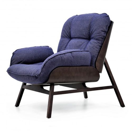 Fauteuil contemporain - ANDREA - Moora - en tissu / en bois / avec repose-pieds