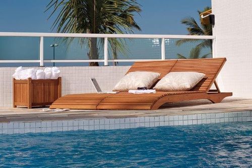 Bain de soleil contemporain - IBIZA - Butzke - en bois / dossier ajustable