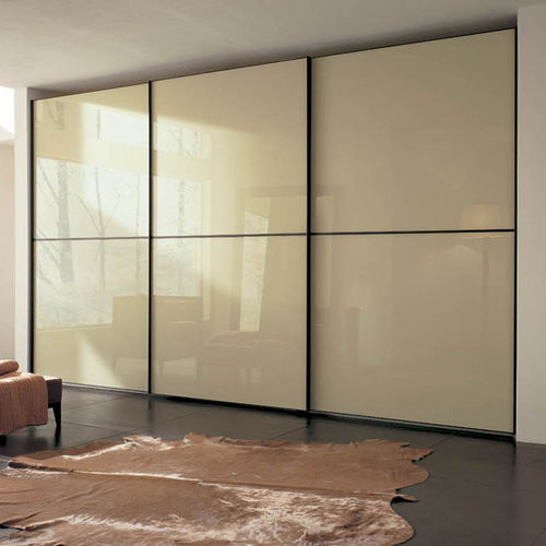 Armoire contemporaine - METAL - Mobilform - en bois / en verre laqué / en métal