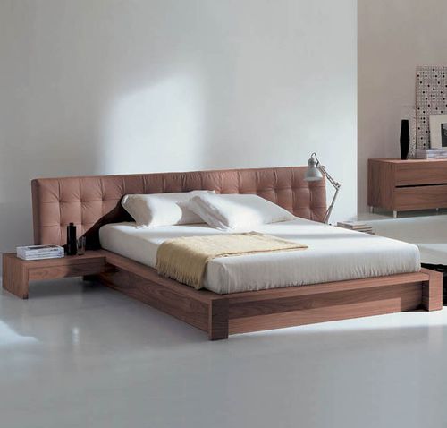 Lit double - PLANO - Mobilform - contemporain / avec tête de lit tapissée / avec base de rangement
