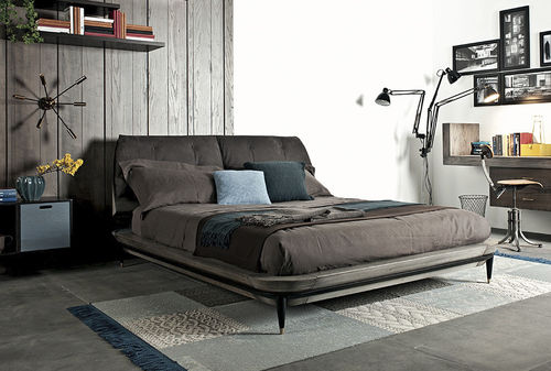 Lit double - LEE - Shake Design - contemporain / avec tête de lit tapissée / en tissu