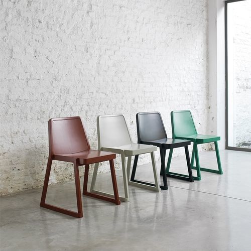Chaise contemporaine - ROXANNE 040 LE - Traba' - d'intérieur / en hêtre / avec piètement en hêtre