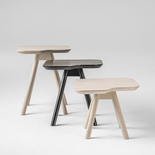 Table d'appoint contemporaine - AKI  0101 - Traba' - en frêne / avec piètement en métal / résidentielle