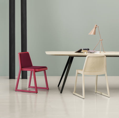 Chaise contemporaine - ROXANNE IMB  - Traba' - d'intérieur / en tissu / en simili cuir