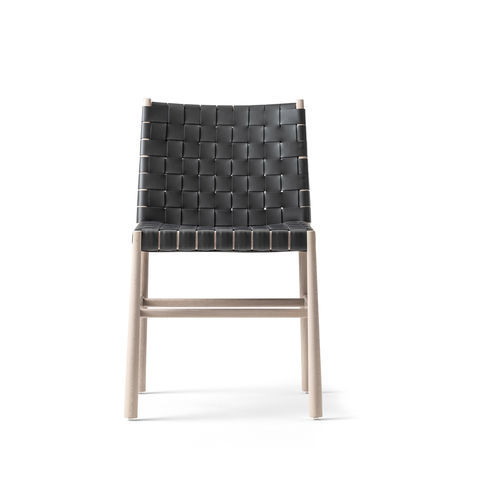 Chaise contemporaine - JULIE 0023 CU - Traba' - en cuir / avec piètement en bois / 4 pieds