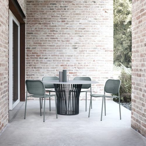 Table contemporaine - RAY 0142 - Traba' - en bois / en HPL / avec piètement en métal