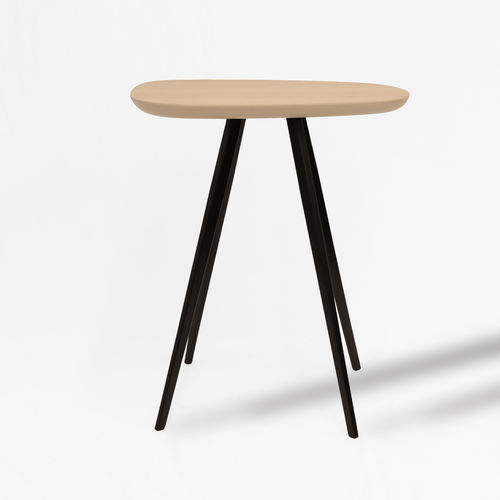 Table d'appoint design scandinave - LITTLE AKY LULO  - Traba' - en bois massif / en frêne / avec piètement en métal peint