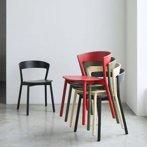 Chaise contemporaine - EDITH IMB - Traba' - d'intérieur / en cuir / en noyer