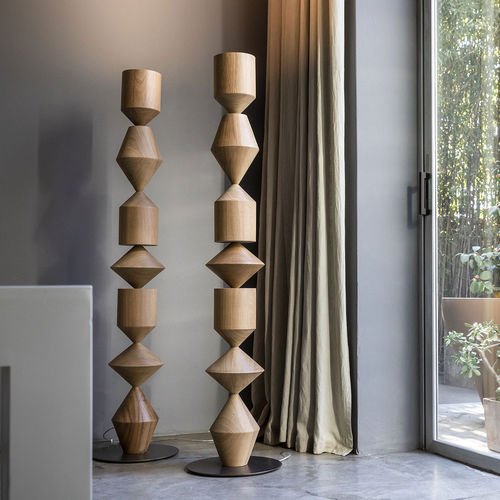 Lampe sur pied - COSTANTINA - Mogg - en iroko / contemporaine / d'intérieur