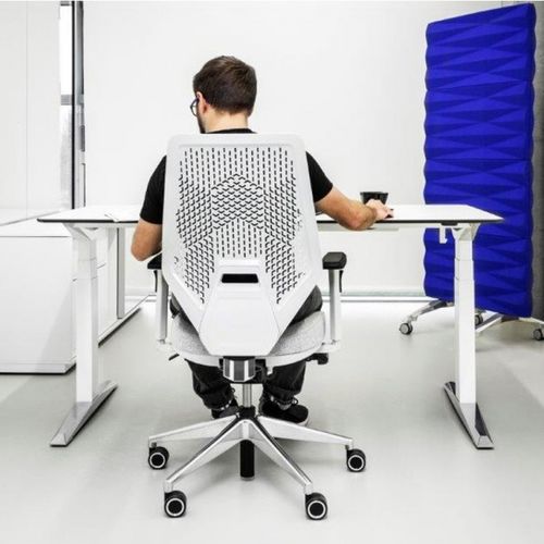 Fauteuil de direction contemporain - V6 - vank - en cuir / en plastique / recyclable