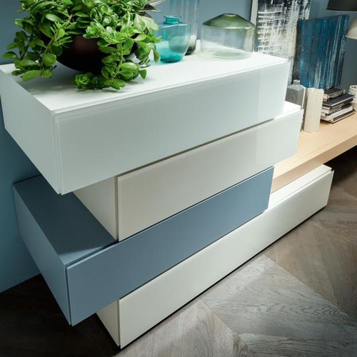 Commode contemporaine - QUADRA - Mobilgam - en bois laqué / modulable / non spécifié