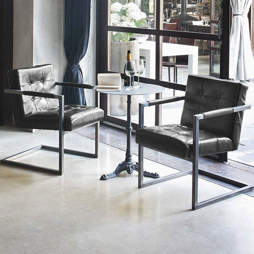 Fauteuil contemporain - MEMPHIS  - Devina Nais - en cuir / en fer / noir