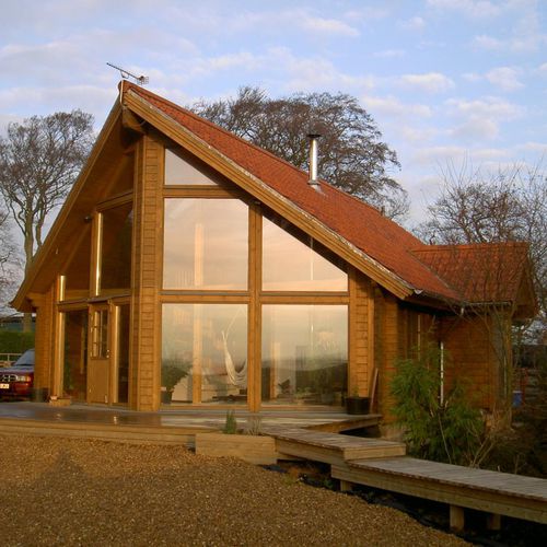 Maison préfabriquée - EUROHOME : 159 - Artic House - en bois massif empilé / écologique / classique
