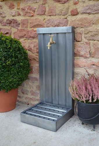 Fontaine de jardin - HORTENSIA - MISTERZINC - en zinc / contemporaine