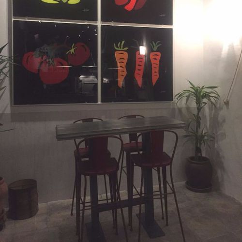 Table mange-debout contemporaine - MERLOT - MISTERZINC - en zinc / rectangulaire / professionnelle
