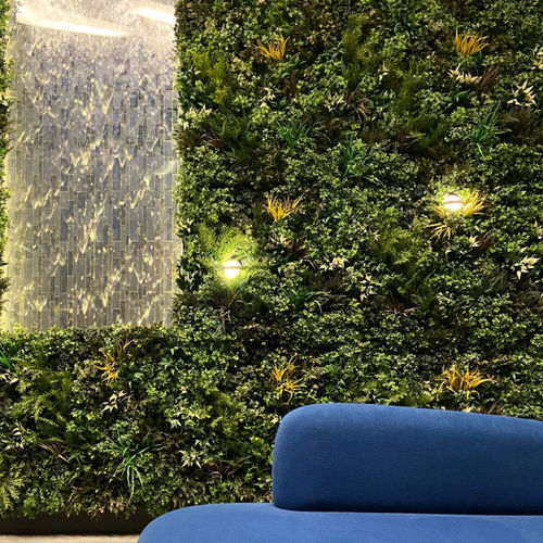 Mur végétal synthétique - FAUX FLORA - BY NATURE - en panneau modulaire / sur mesure / feuillages denses
