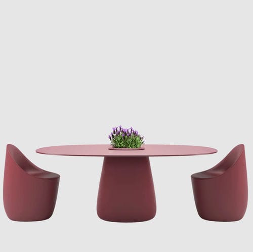 Table contemporaine - COBBLE - Qeeboo - en HPL / avec piètement en HPL / ovale