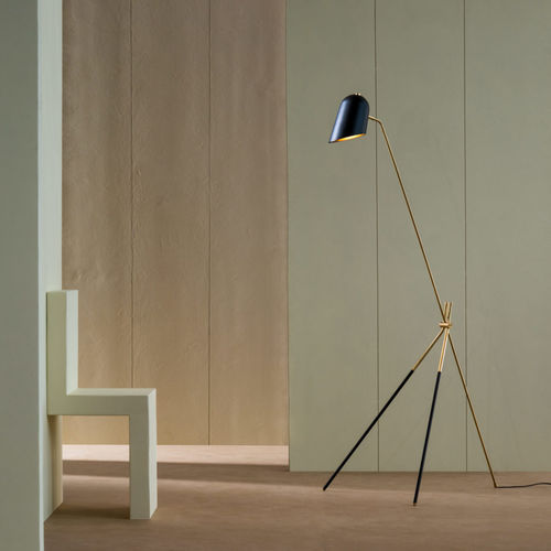 Lampe sur pied - Lambert et Fils - en aluminium / en laiton / en acier à revêtement par poudre