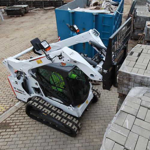 Chargeuse compacte à chenilles - T590 - BOBCAT
