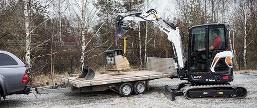 Pelle mini - E27Z - BOBCAT - sur chenilles / compacte / pivotante