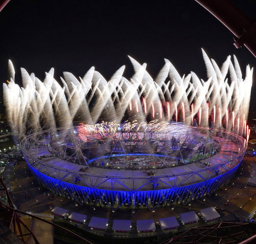 Membrane architecturale en polyéthylène - LONDON OLYMPIC STADIUM - FabriTec Structures - pour structure tendue / pour façade / pour espace public