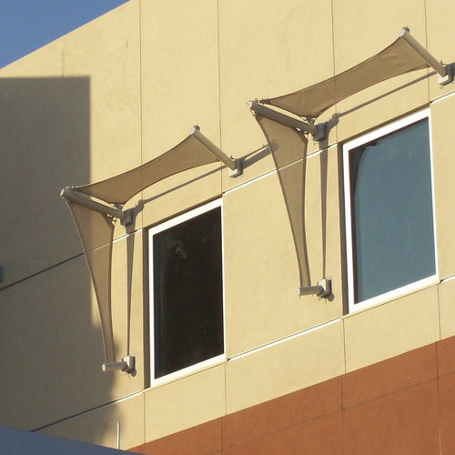 Structure tendue câble-membrane - POINT-SUPPORTED TENSILE STRUCTURES - FabriTec Structures - en voile / pour marquise / pour façade