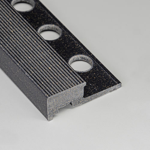 Nez de marche en PVC - ARENA 12X25 - ALUMACER® - antidérapant / plat