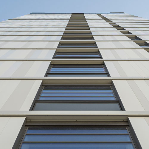 Brise-soleil à lames - S9-IVT-05 - Hahn Lamellenfenster GmbH - en verre / pour fenêtre / vertical