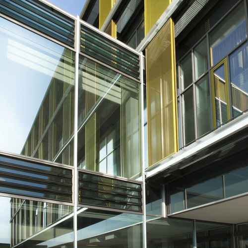 Brise-soleil à lames - S9-IVT-05 GANZGLAS - Hahn Lamellenfenster GmbH - en verre / pour fenêtre / vertical