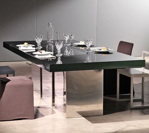 Table à manger en fibre de verre - Maggiordomo - Laboratorio Mattoni - contemporaine / époxy / en mousse de polyuréthane