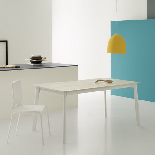 Table contemporaine - OTELLO BASIC IDC - Point srl - en acier / en aluminium / en céramique