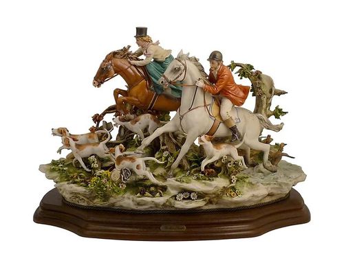 Sculpture en porcelaine - The chase - Porcellane Principe snc
