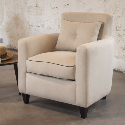 Fauteuil contemporain - CLAIR DE LUNE - RALPH M. - en tissu / en hêtre / avec coussin amovible