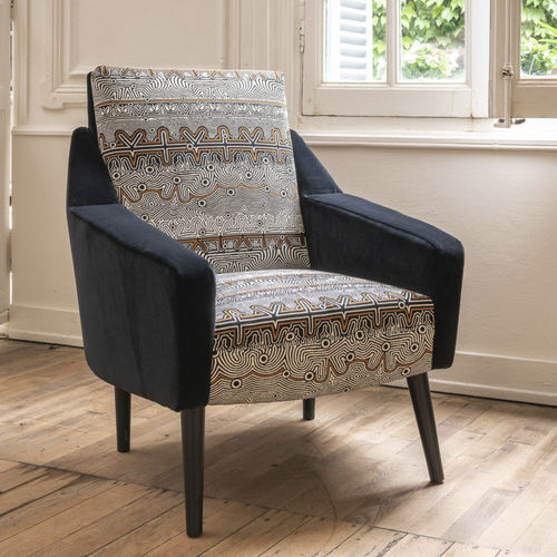Fauteuil vintage - ODÉON - RALPH M. - en tissu / en hêtre / personnalisable