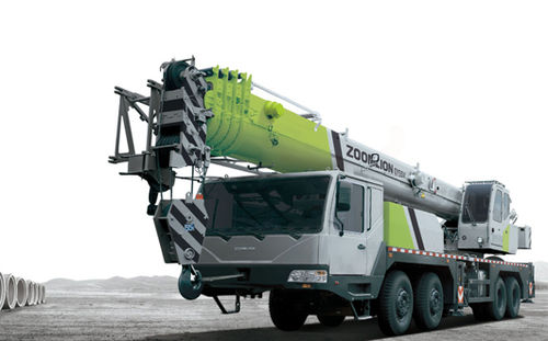 Grue à flèche - QY55V532.2 - Zoomlion International Trade Co., Ltd. - montée sur camion / sur pneus / de levage