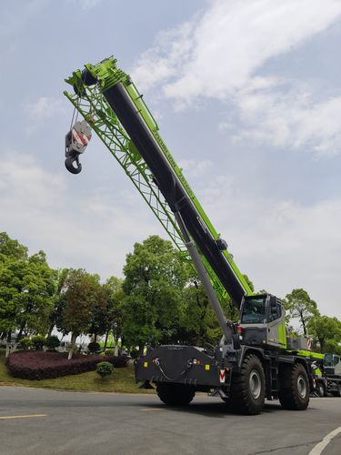 Grue hydraulique - ZRT600 - Zoomlion International Trade Co., Ltd. - sur pneus / de levage