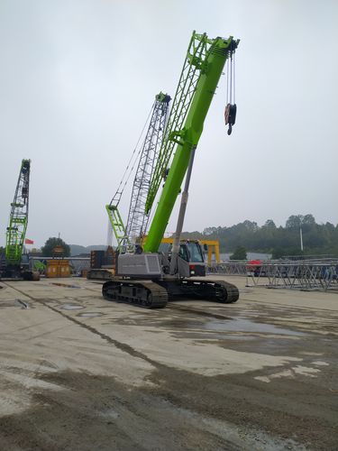 Grue à flèche - ZCT300V532 - Zoomlion International Trade Co., Ltd. - hydraulique / sur chenilles / de levage