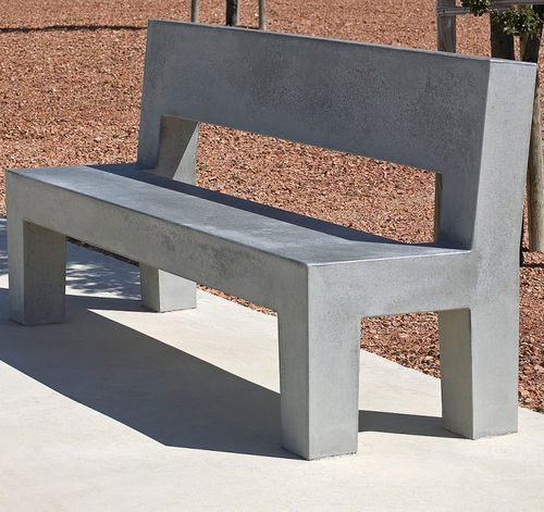 Banc public contemporain - TRIPLEX - Mago Urban - en béton / avec dossier