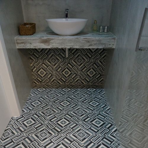 Carreau de ciment d'intérieur - GUINARDÓ - Mosaics Torra | Cement Tiles - de salle de bain / mural / de sol