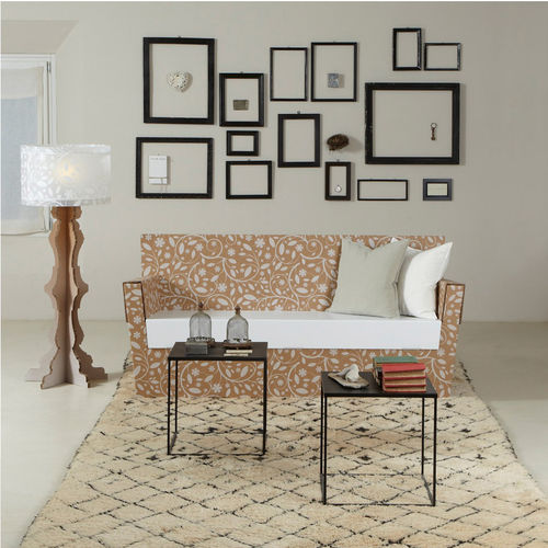 Canapé contemporain - SPARTAKUS - Kubedesign - blanc / noir / rouge