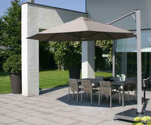 Parasol carré - Prostor P7 - Van Hoof - rond / déporté / orientable