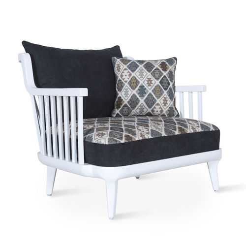 Fauteuil contemporain - LEGA - ALANKARAM - en tissu / bois / à coussins