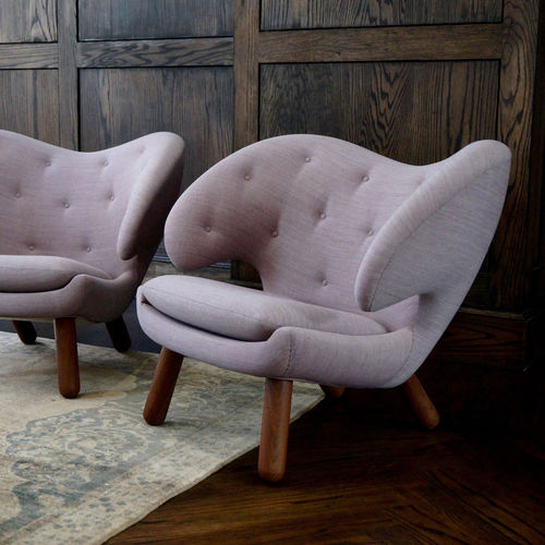 Fauteuil design scandinave - PELICAN - Finn Juhl - en cuir / en tissu / en bois
