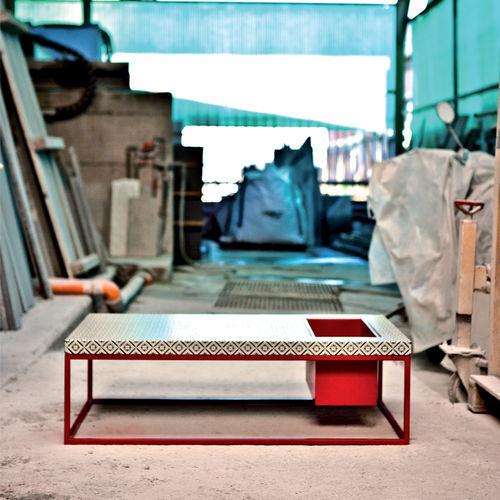 Plateau de table en pierre de lave - MAGMA CONTENGO - Made a Mano Srl - Rosario Parrinello - pour restaurant
