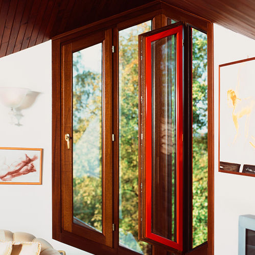 Fenêtre en bois - EUROMIX - Molaro - en aluminium / pliante / à double vitrage