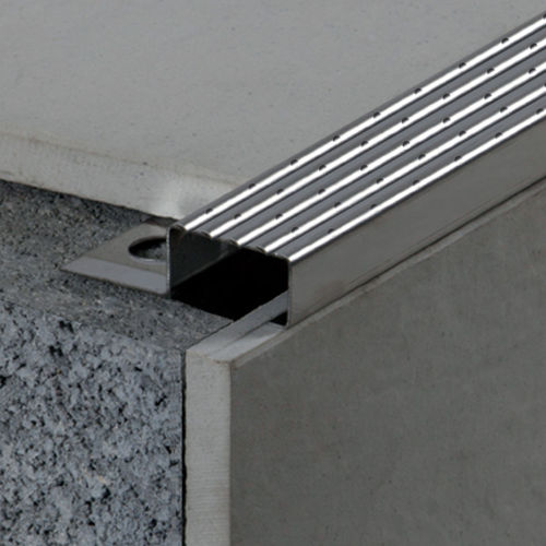 Profilé de finition en acier inoxydable - EUROSTEP 248S  - Euroshrink - pour angle extérieur / nez de marche