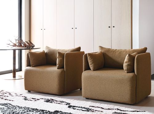 Fauteuil contemporain - PANEL - Studio 19 - en cuir / en tissu