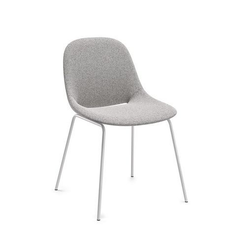Chaise contemporaine - Beso - STUDIO TK - d'intérieur / en tissu / avec piètement en métal